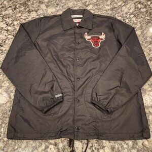 NWT Chicago Bulls Mitchell & Ness Black Windbreaker with Red Emblem